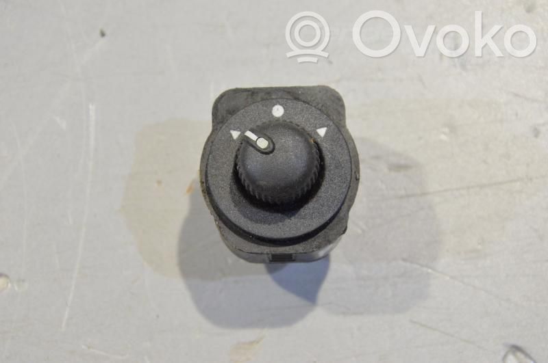 Peugeot Bipper Wing mirror switch 