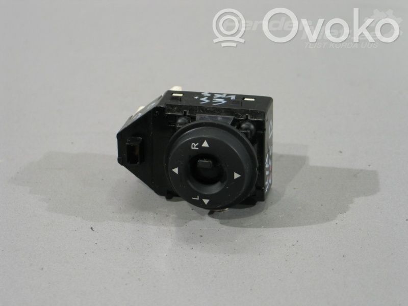 KIA Ceed Wing mirror switch 