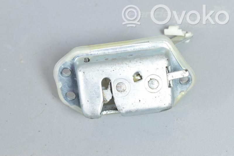 Tailgate lock latch   96601837