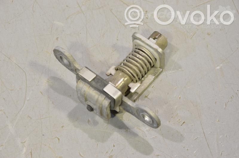 Volkswagen Amarok Tailgate lock latch 