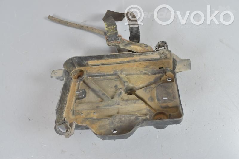 Citroen Nemo Akumulatora kastes vāks 