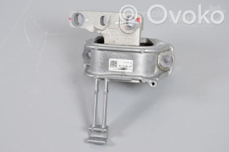 Volkswagen Golf Sportsvan Engine mounting bracket 