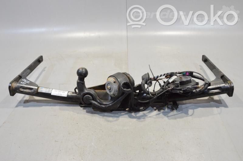 Volkswagen Golf VII Set bară remorcare 