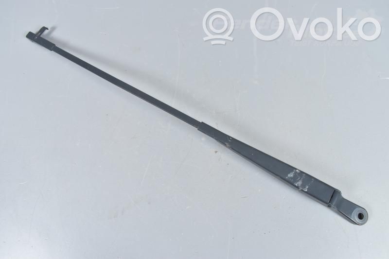 Citroen C5 Front wiper blade arm 