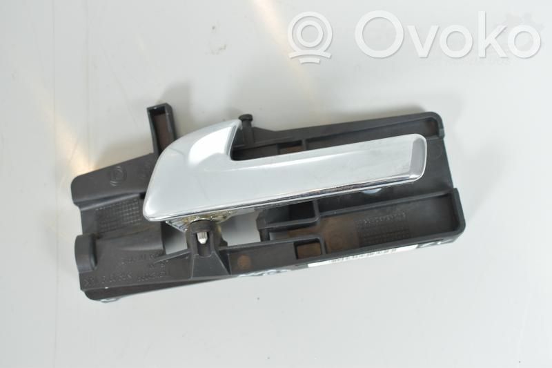 Manecilla interna puerta delantera   156054466