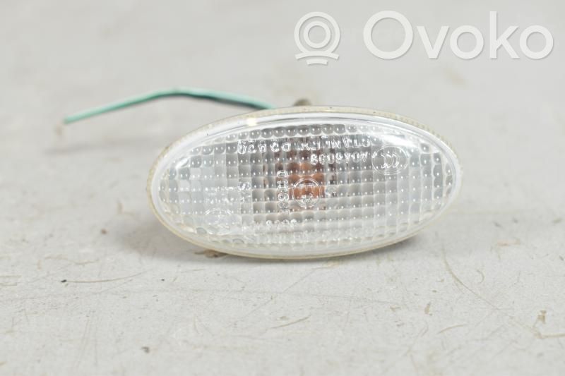 Mazda 6 Front indicator light 