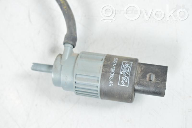 Ford Mondeo MK IV Windscreen/windshield washer pump 