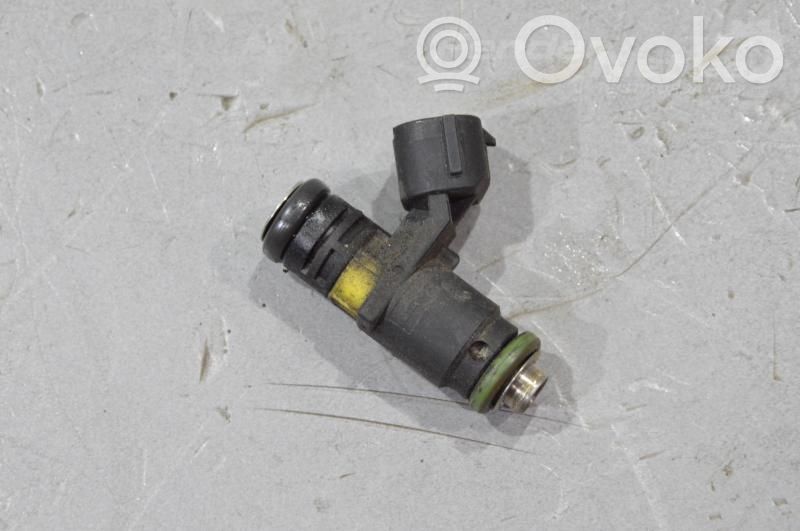 Volkswagen Caddy Injektor Einspritzdüse 