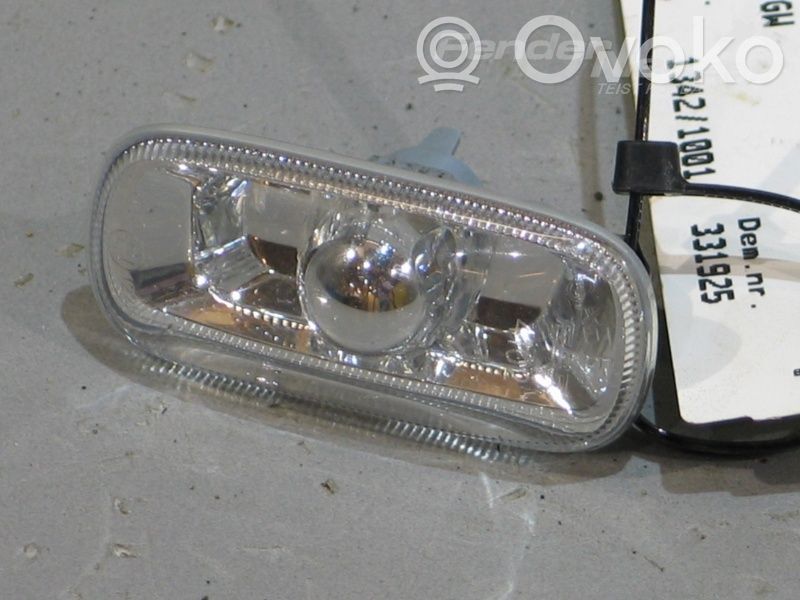 Seitenblinker   8E0949127