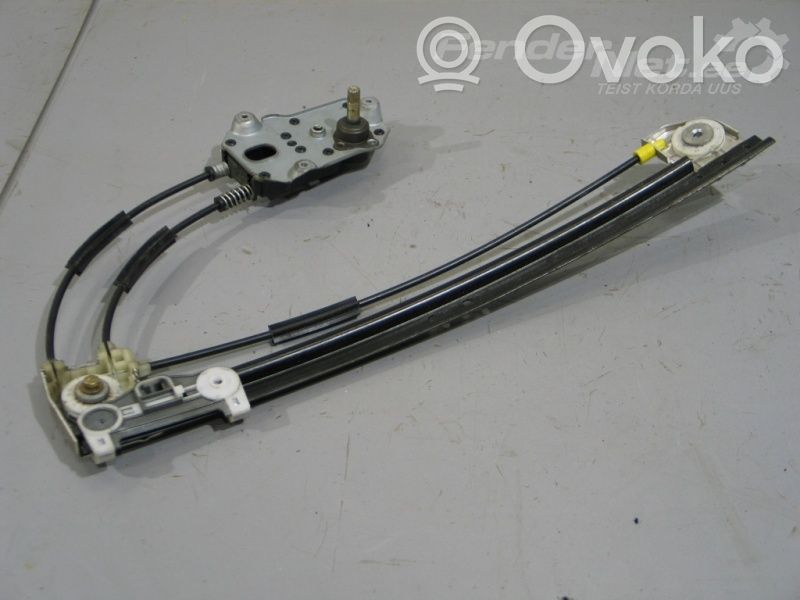 BMW 5 E39 Regulador manual de la ventanilla trasera 