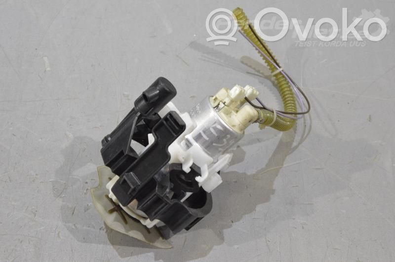 BMW 5 E39 Bomba interna de combustible 