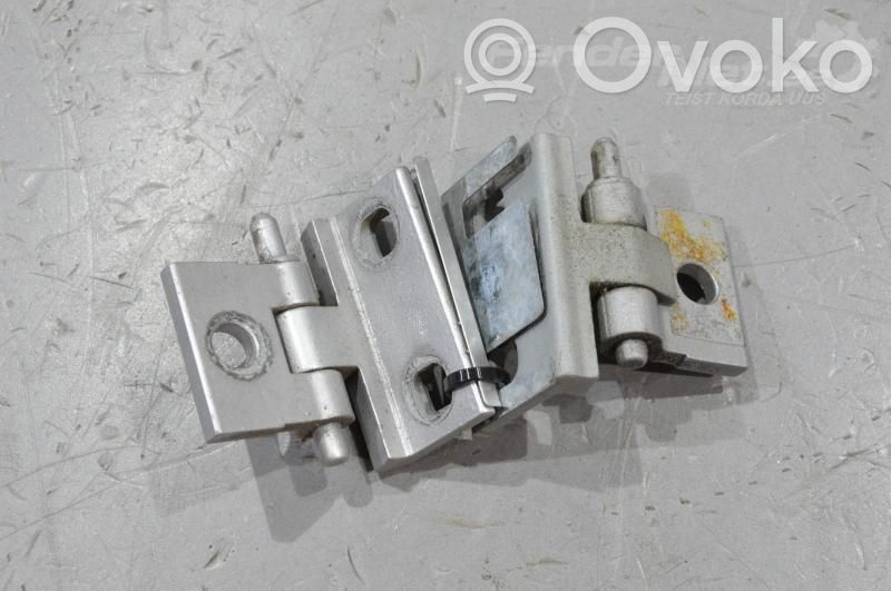 Front door hinge set   30784903