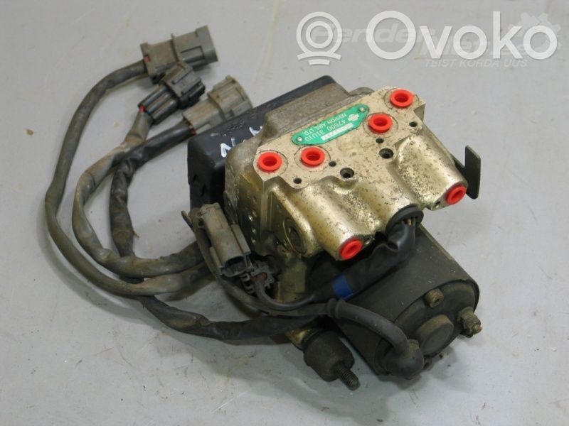 Nissan Maxima Bomba de ABS 