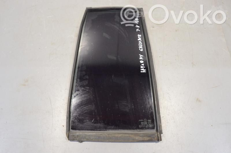 Ventanilla de ventilación de la puerta trasera   MB320332A