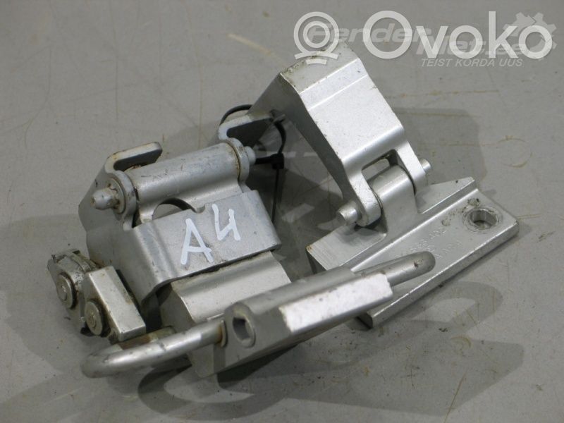 Audi A8 S8 D2 4D Takaoven saranasarja 