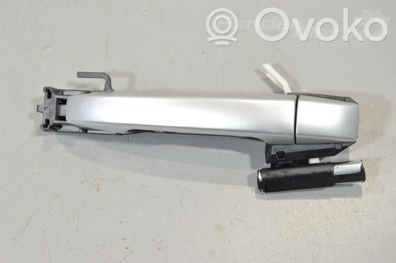 Subaru Forester SH Manecilla/asa externa de la puerta trasera 