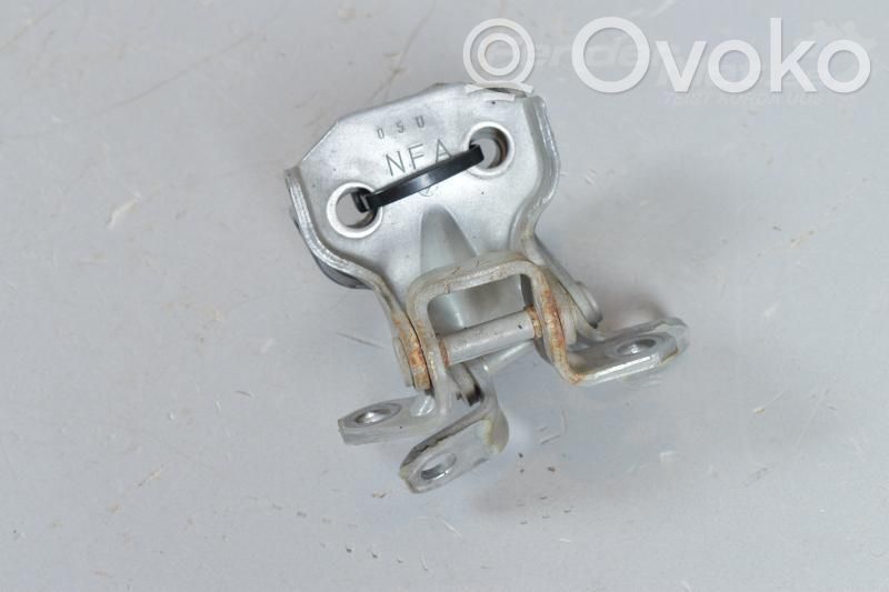 Subaru Legacy Front door hinge set 