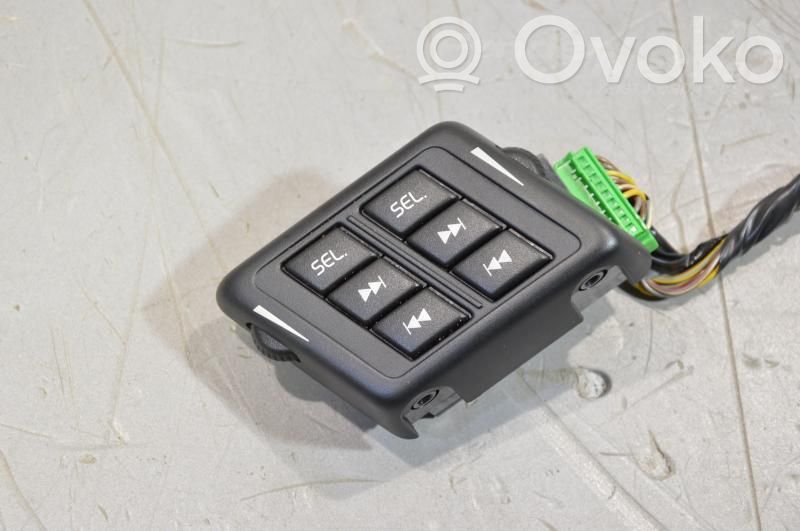 Other switches/knobs/shifts   8666729,30746096