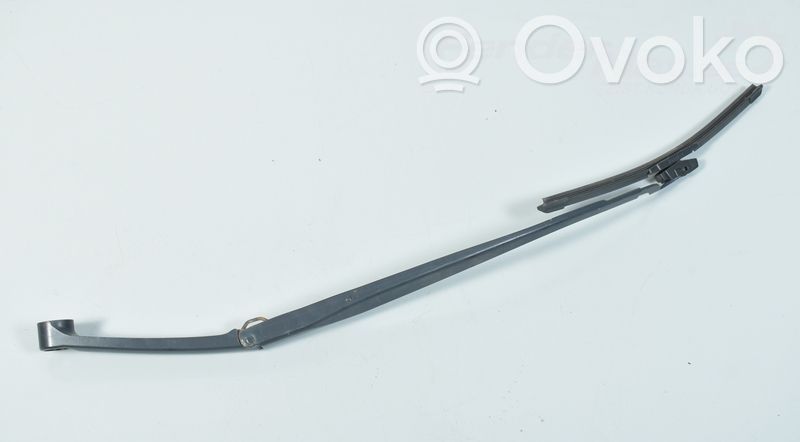 KIA Ceed Front wiper blade arm 