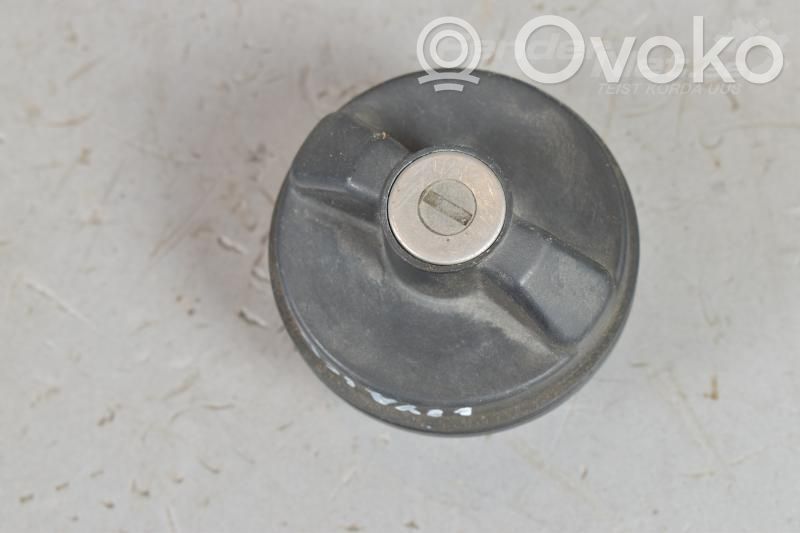 Chrysler Voyager Polttoainesäiliön korkki 