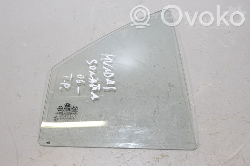 Ventanilla de ventilación de la puerta trasera   834273K000