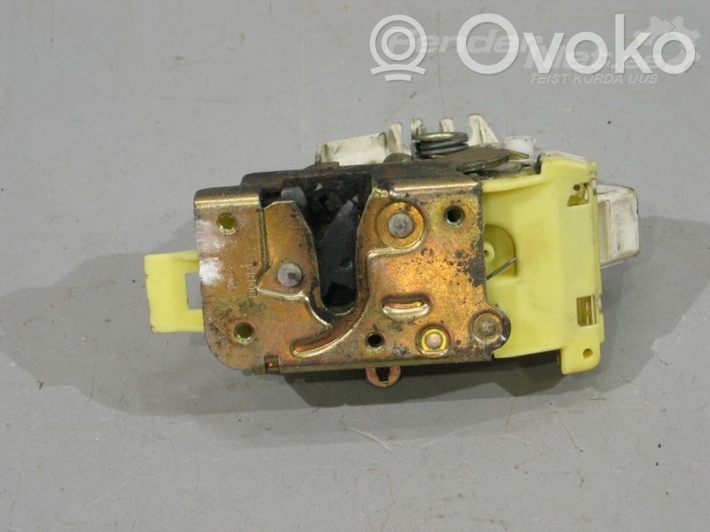 Ford Focus Rear door lock 