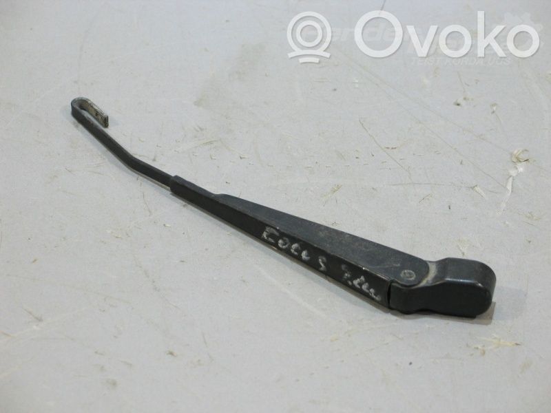 Ford Focus Brazo del limpiaparabrisas trasero 