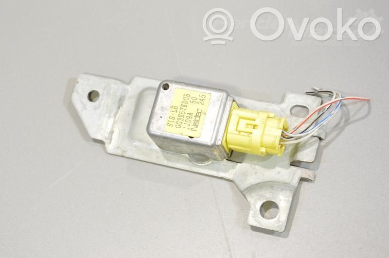 Mazda 626 Airbag deployment crash/impact sensor 