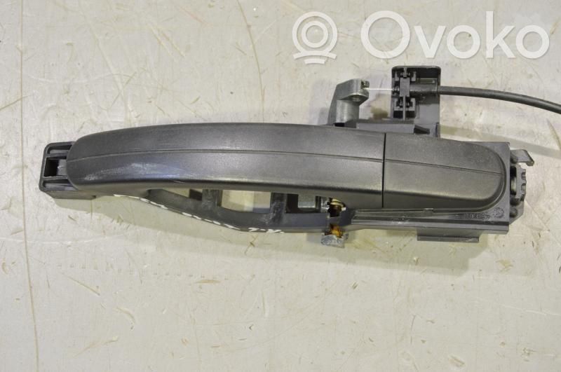 Ford Focus Rear door exterior handle/bracket 