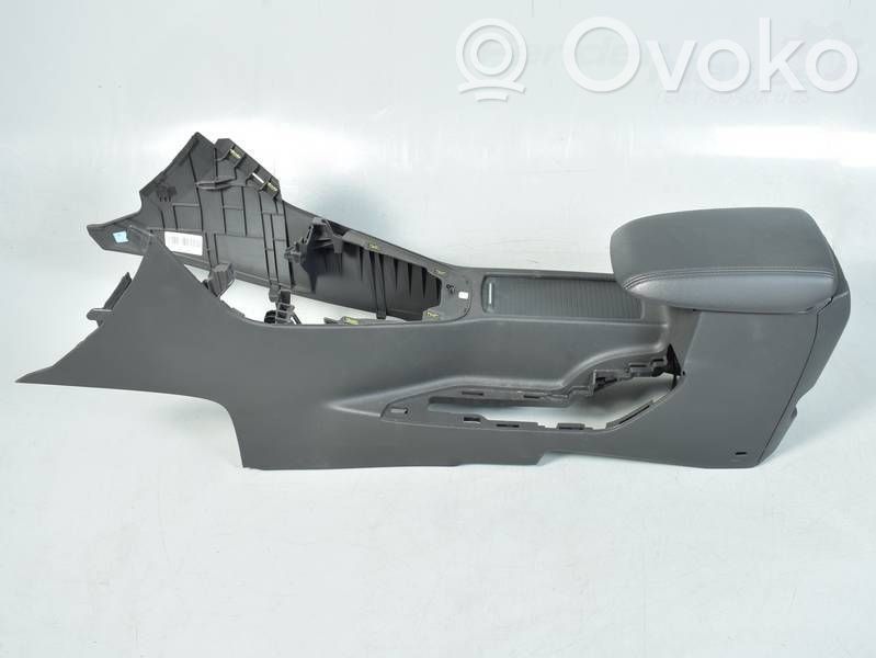 Ford Focus Centrālā konsole 