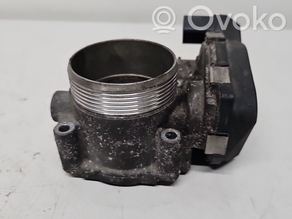 BMW 7 F01 F02 F03 F04 Droseļvārsts 
