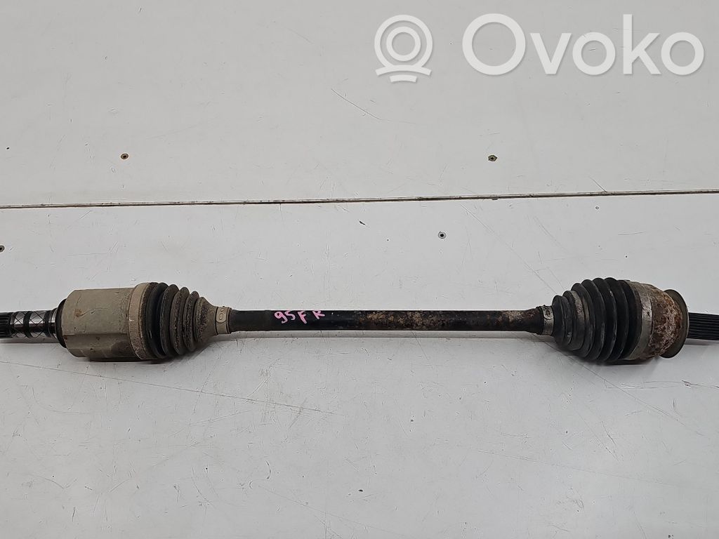 Subaru Outback Półoś przednia 