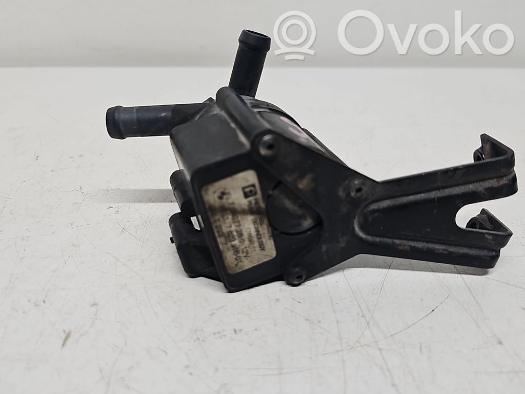 BMW 7 F01 F02 F03 F04 Pompă electrică auxiliară lichid de răcire/apă 