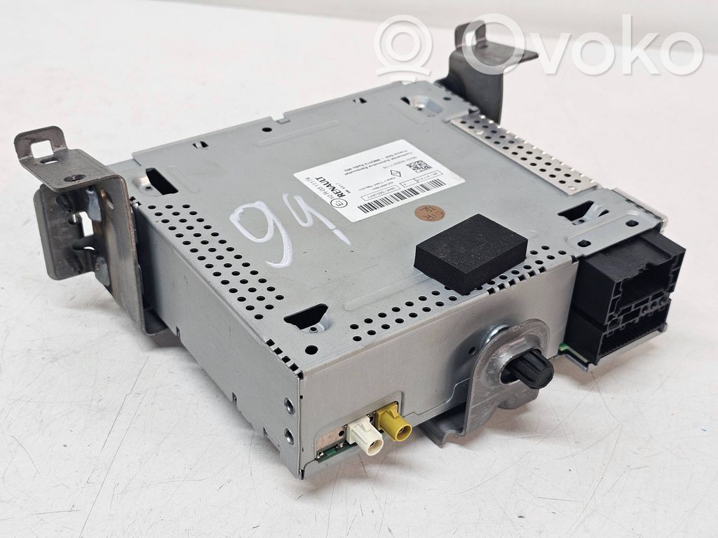 Renault Captur Panel / Radioodtwarzacz CD/DVD/GPS 