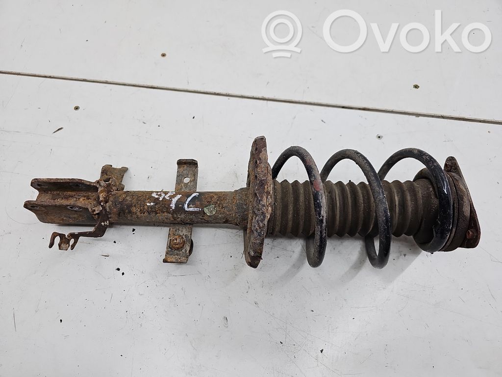 Renault Captur Priekinis amortizatorius su spyruokle 