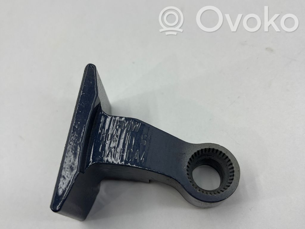 BMW 1 F40 Front door lower hinge 