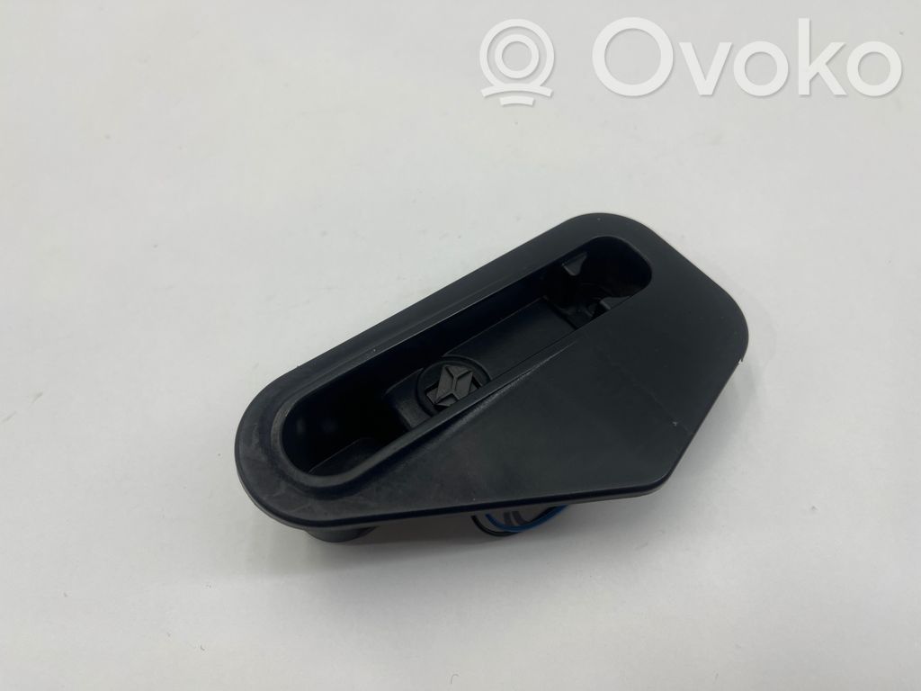 Other trunk/boot trim element   7072816,7072815