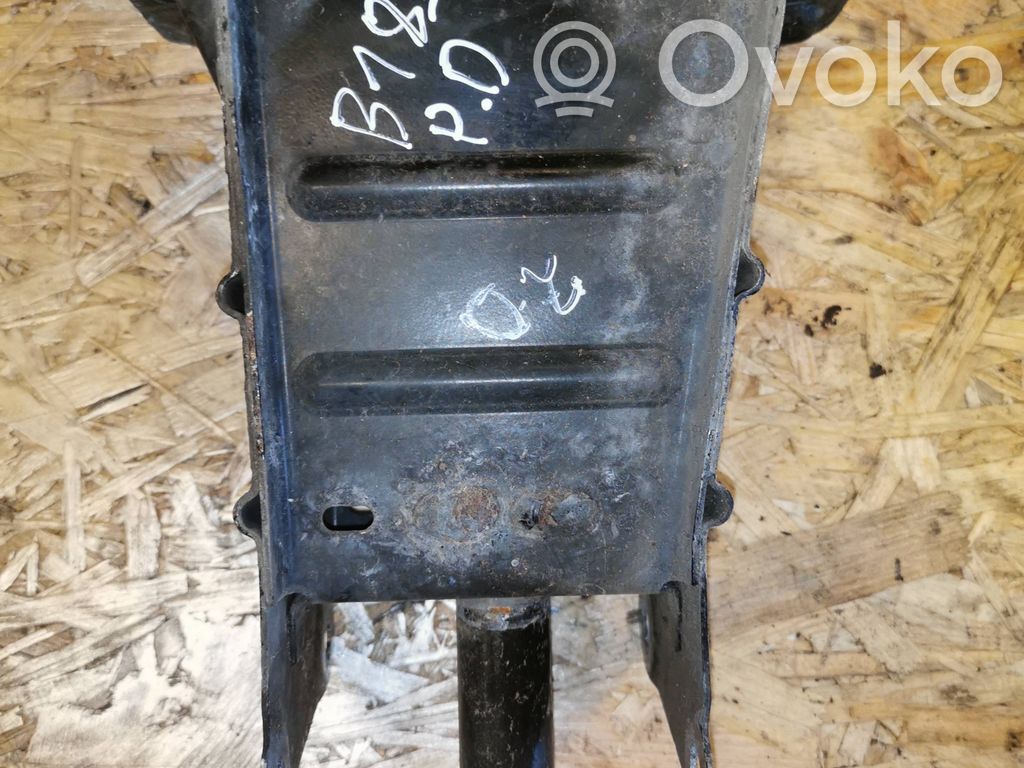 Mercedes-Benz B W245 Priekinis amortizatorius bamperio 