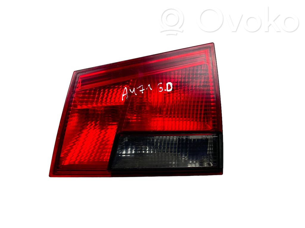 Opel Vectra C Lampy tylnej klapy bagażnika 