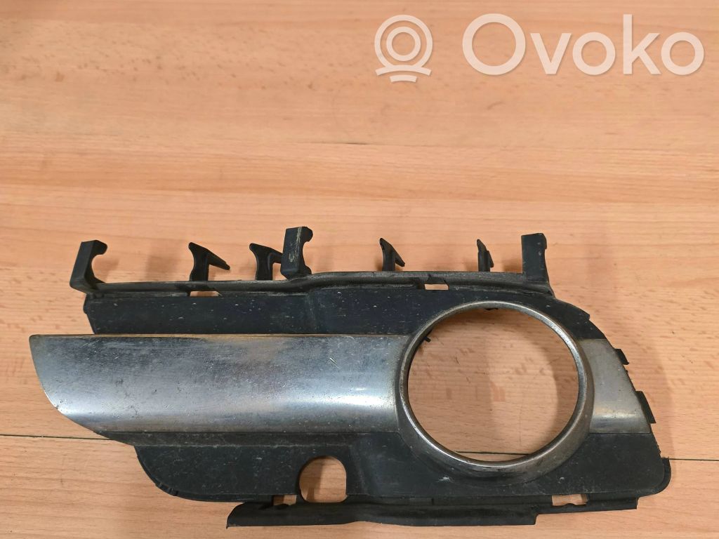 Opel Signum Moldura/rejilla de la luz antiniebla delantera 
