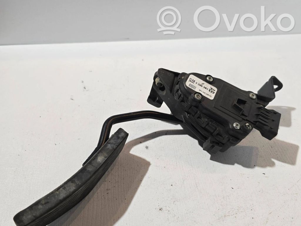 Opel Omega B2 Accelerator throttle pedal 