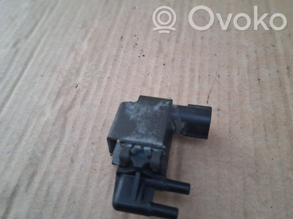 Lexus IS 200-300 Solenoidinis vožtuvas 