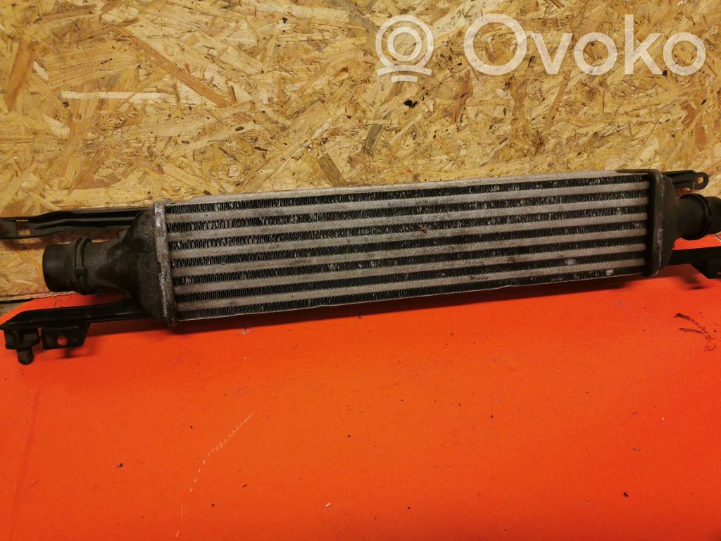 Opel Corsa D Interkūlerio radiatorius 