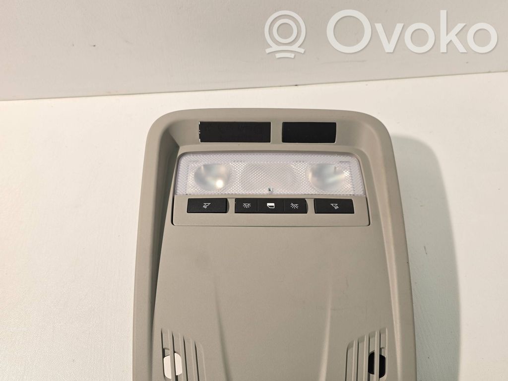 Opel Astra K Luz del asiento delantero 