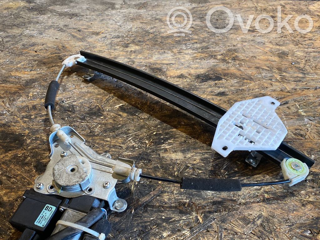 Opel Antara Elektryczny podnośnik szyby drzwi tylnych 