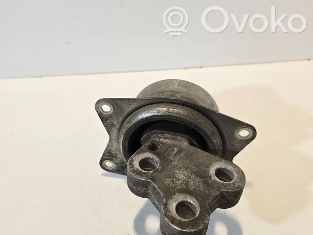 Engine mount bracket   V04640,91564928