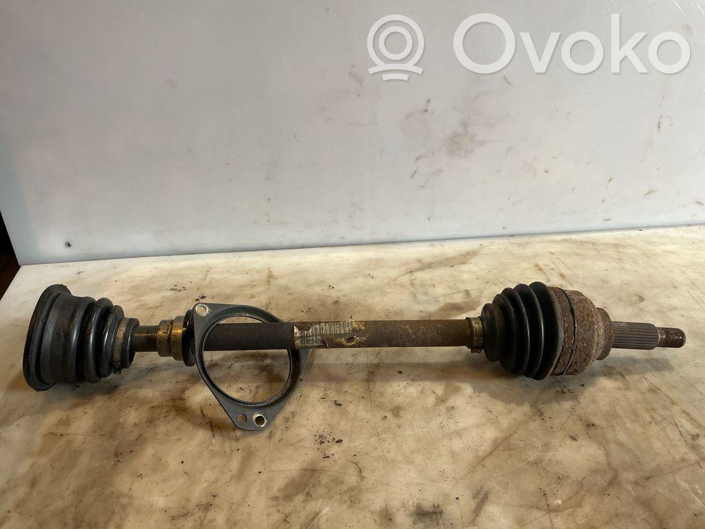 Opel Vivaro Półoś przednia 
