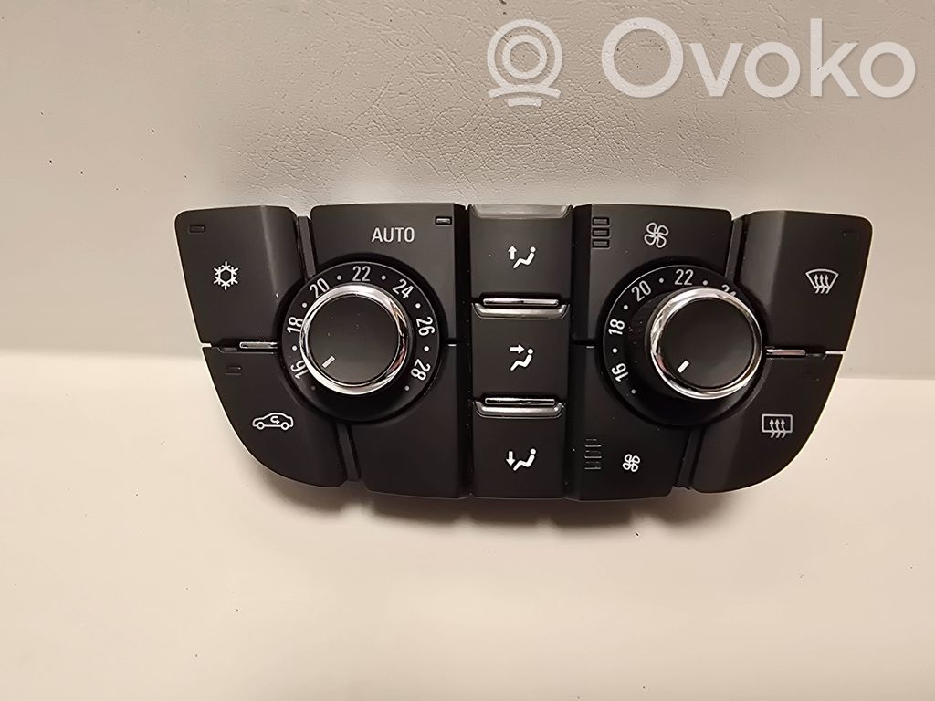 Opel Astra J Climate control unit 