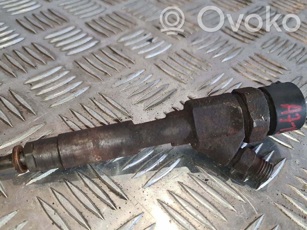 Inyector de combustible   0445110021,770011014