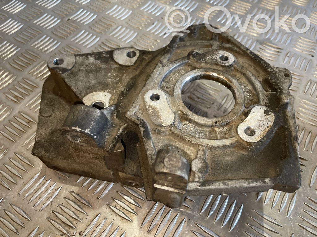 Opel Vivaro Soporte de la bomba de combustible 